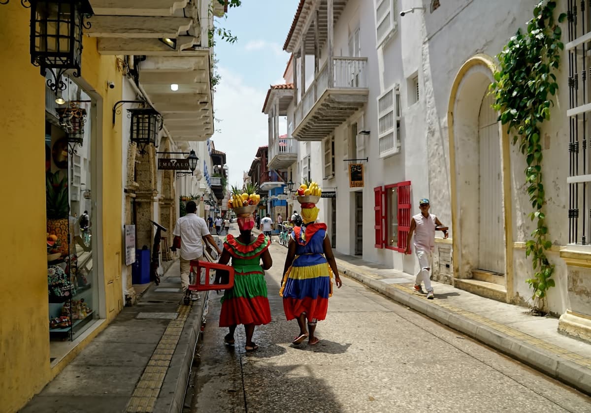 Family exploring Cartagena, Colombia — family travel guide