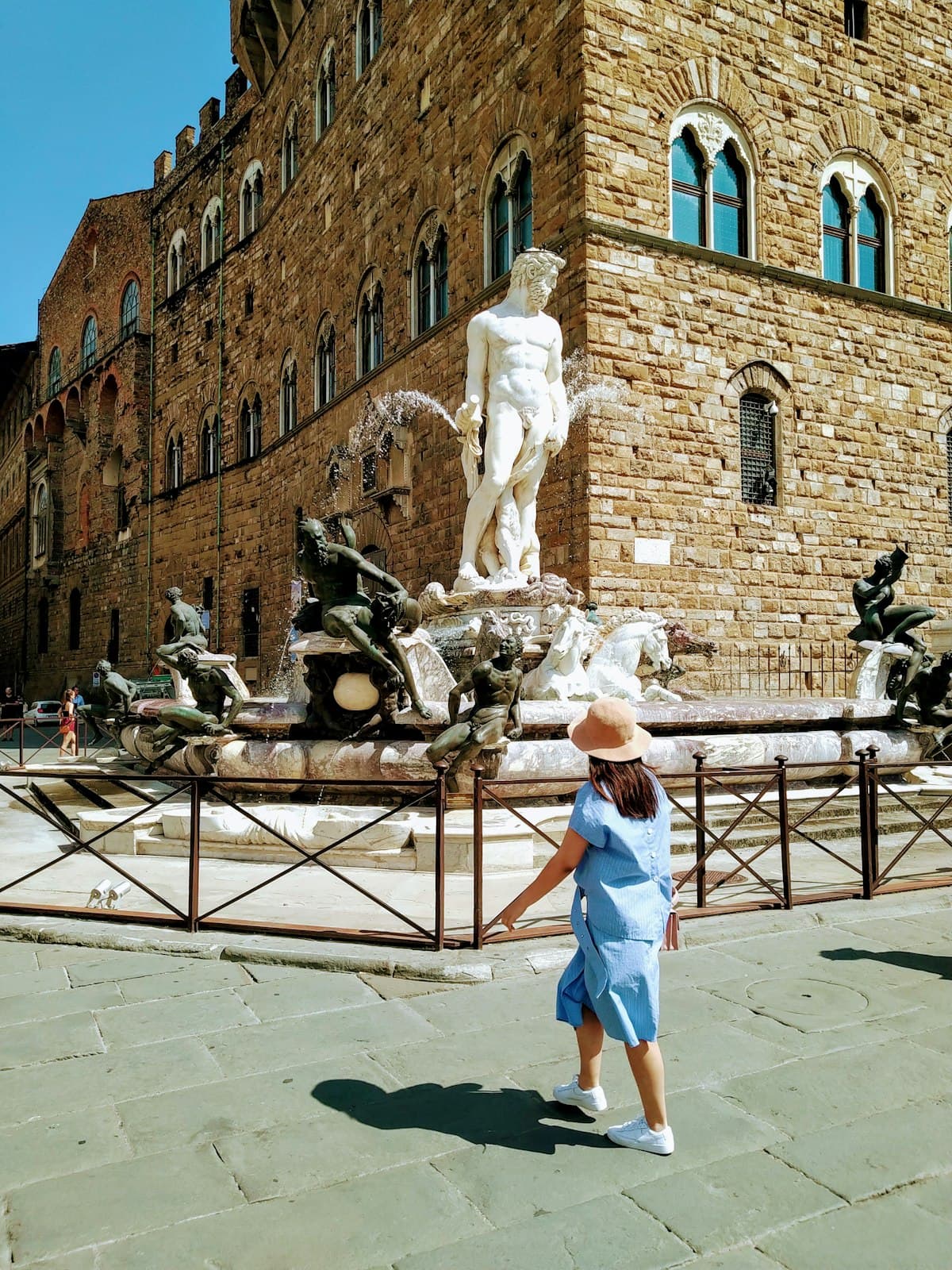 Family exploring Florence, Italy — family travel guide