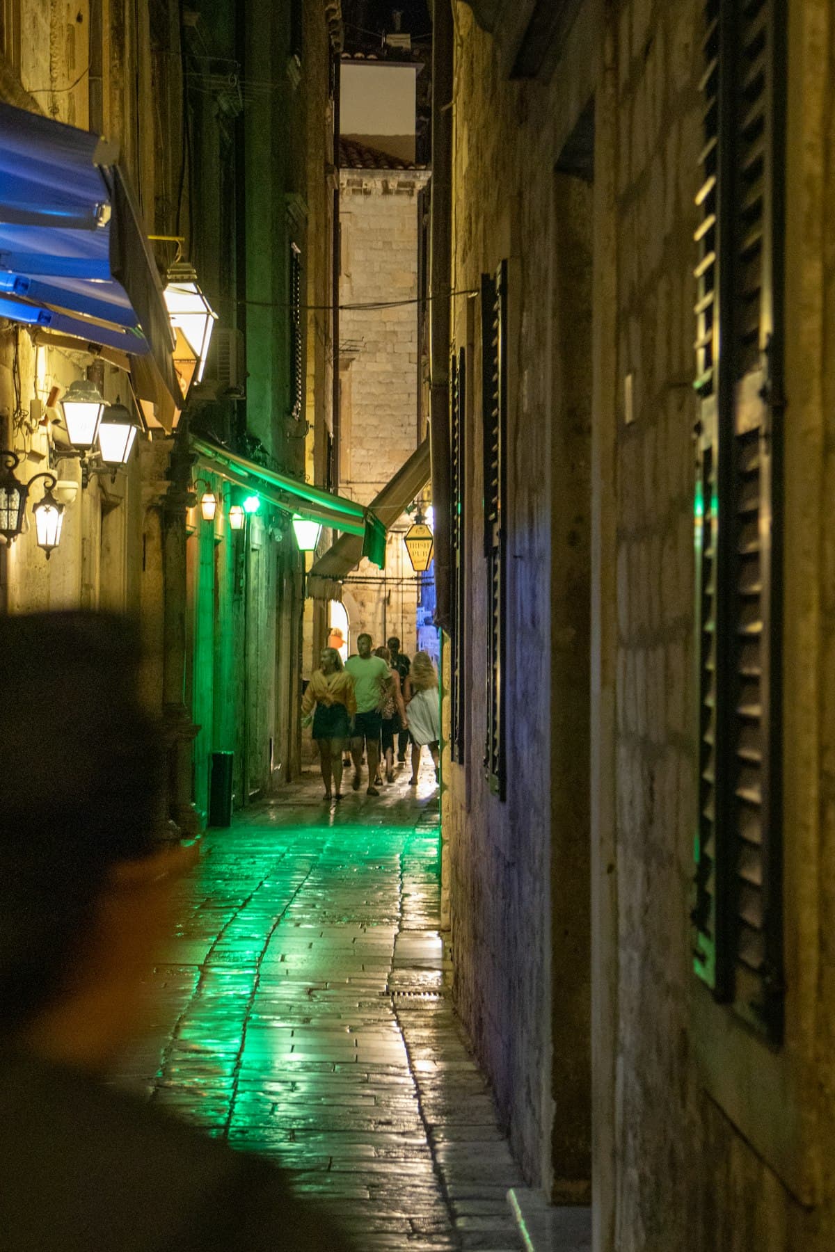 Dubrovnik at night — nightlife and evening activities guide