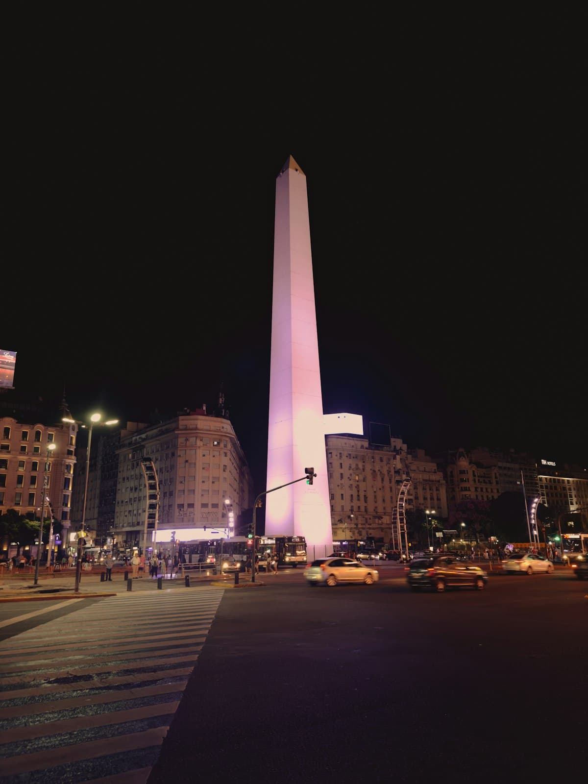 Buenos Aires at night — nightlife and evening activities guide