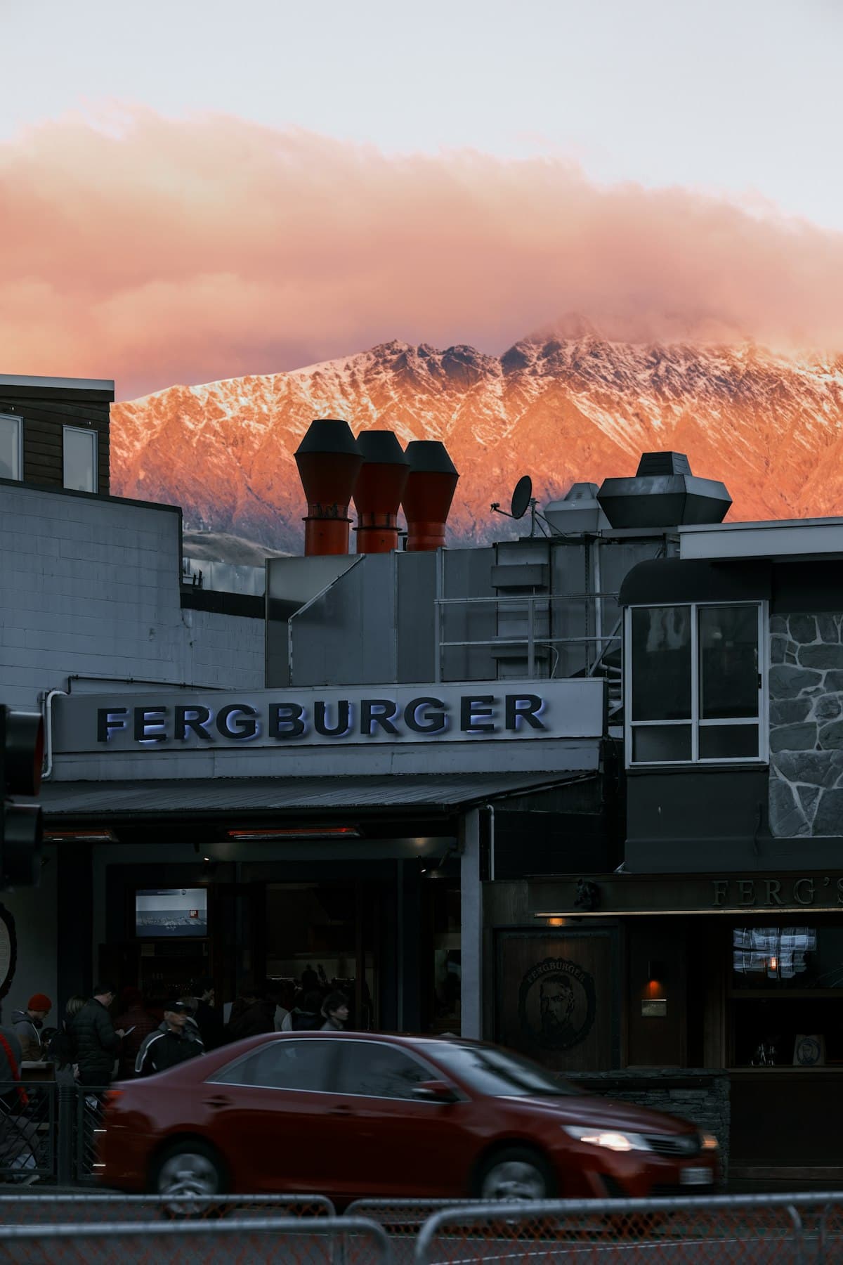 Delicious local food in Queenstown, New Zealand — food guide